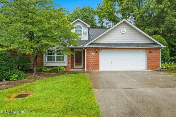 4125 Woodlawn Pike #D9, Knoxville, TN 37920