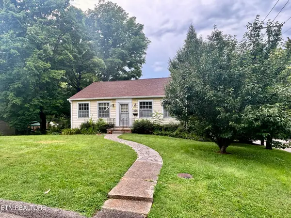 945 E Churchwell Ave, Knoxville, TN 37917