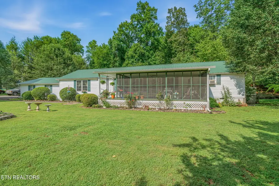 136 Holber Rd, Harriman, TN 37748 - #3