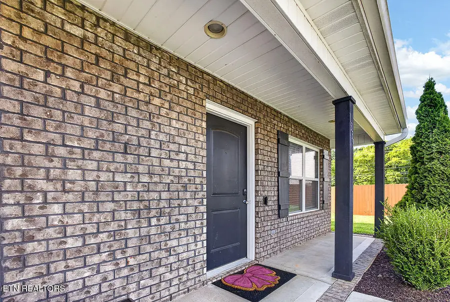 1339 Zamora Lane, Knoxville, TN 37912 - #3