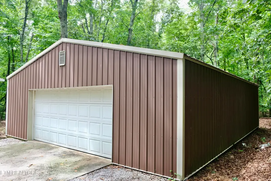 756 Ewing Cemetery Rd, Spring City, TN 37381 - #3