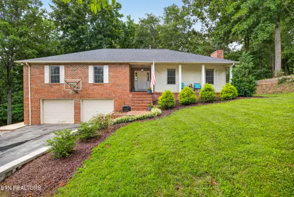 864 Spring Valley Rd, Cookeville, TN 38501