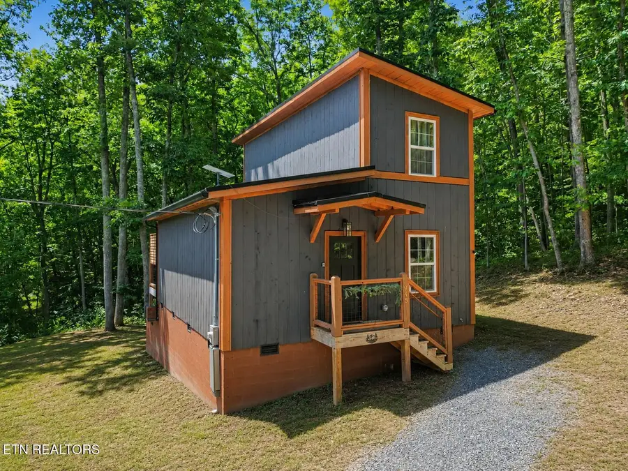 945 Green Bay Drive, Sevierville, TN 37876 - #2