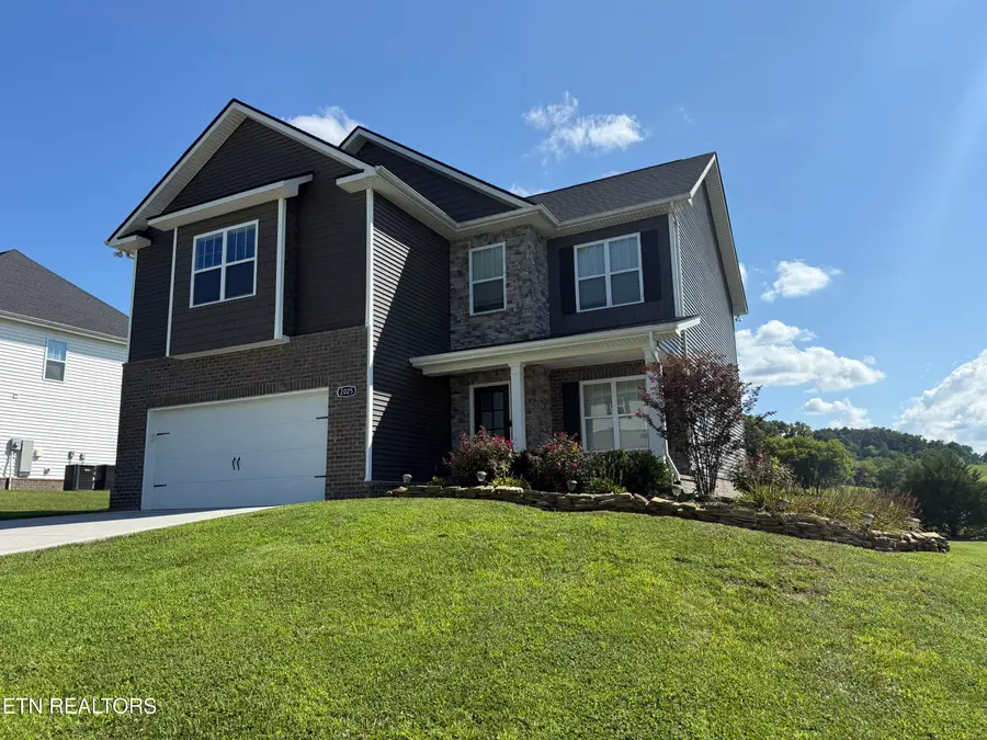 2025 Farm Blvd, Sevierville, TN 37876 - #2