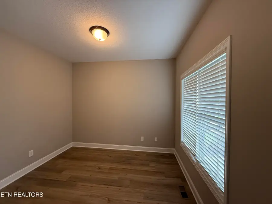 2025 Farm Blvd, Sevierville, TN 37876 - #3
