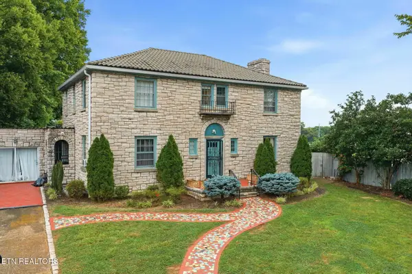 2715 Sullins St, Knoxville, TN 37919