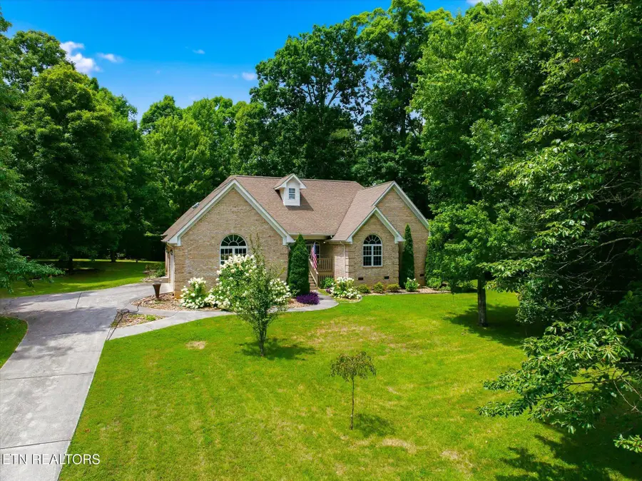 268 Woodhaven Drive, Vonore, TN 37885 - #2