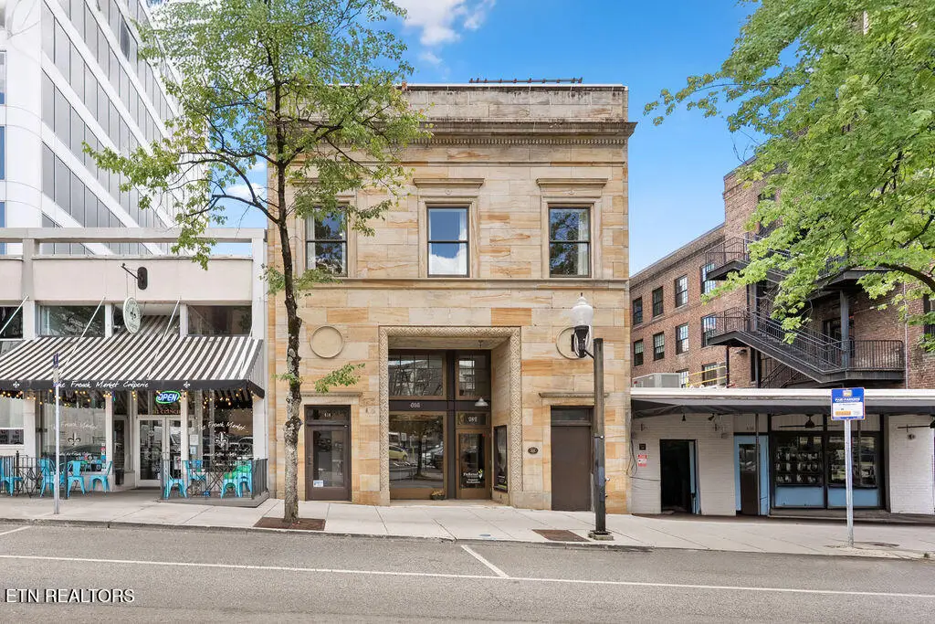 414 Clinch Ave #301, Knoxville, TN 37902 - #1