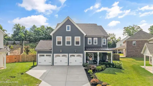 10806 Glory Maple Lane, Knoxville, TN 37932