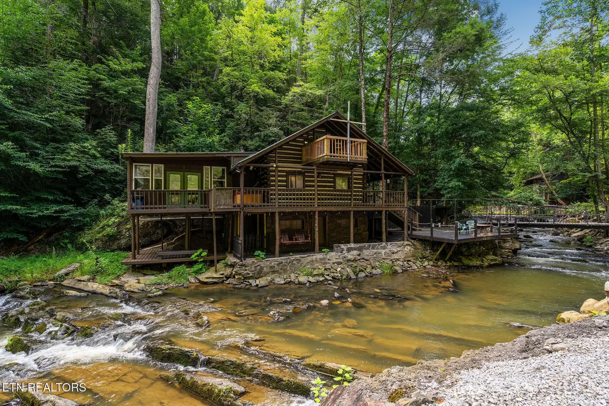 2171 Wears Valley Rd, Sevierville, TN 37862 - #1