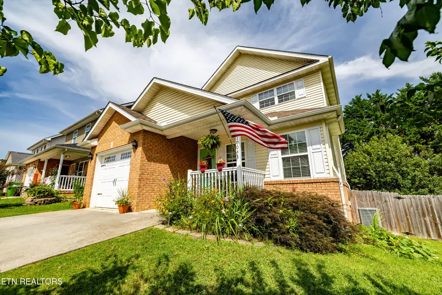 1004 Lennox Circle, Maryville, TN 37803 - #3