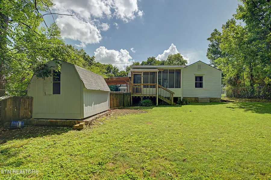3210 Dempster St, Knoxville, TN 37917 - #3