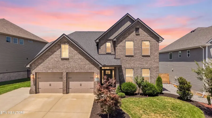 1439 Ridge Climber Rd, Knoxville, TN 37922 - #2