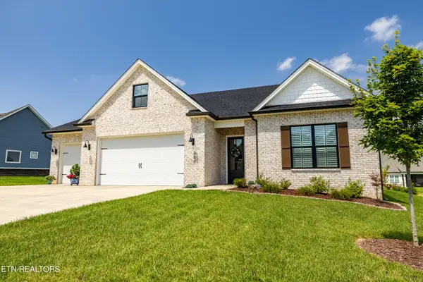 168 Clover Circle, Lenoir City, TN 37772
