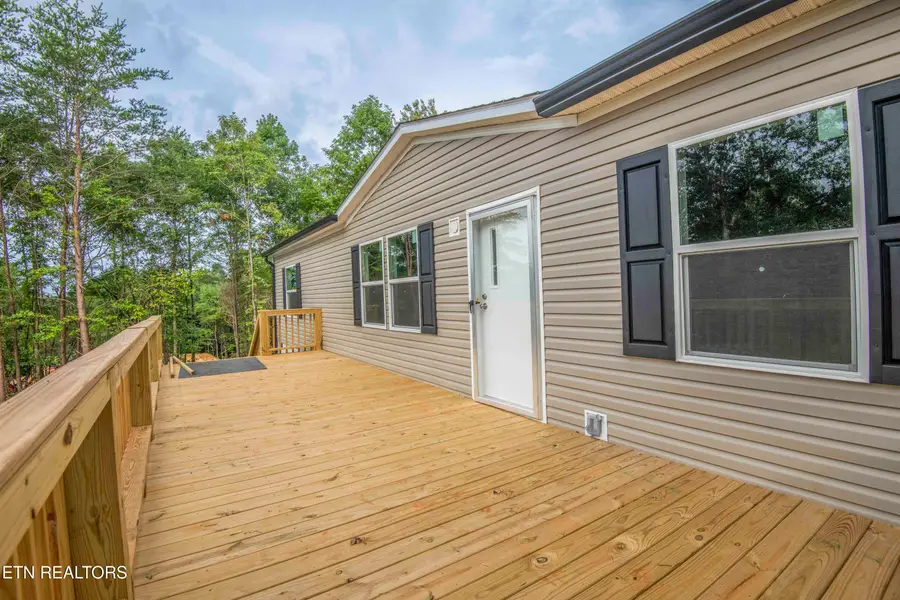 310 Valley Drive, Loudon, TN 37774 - #2