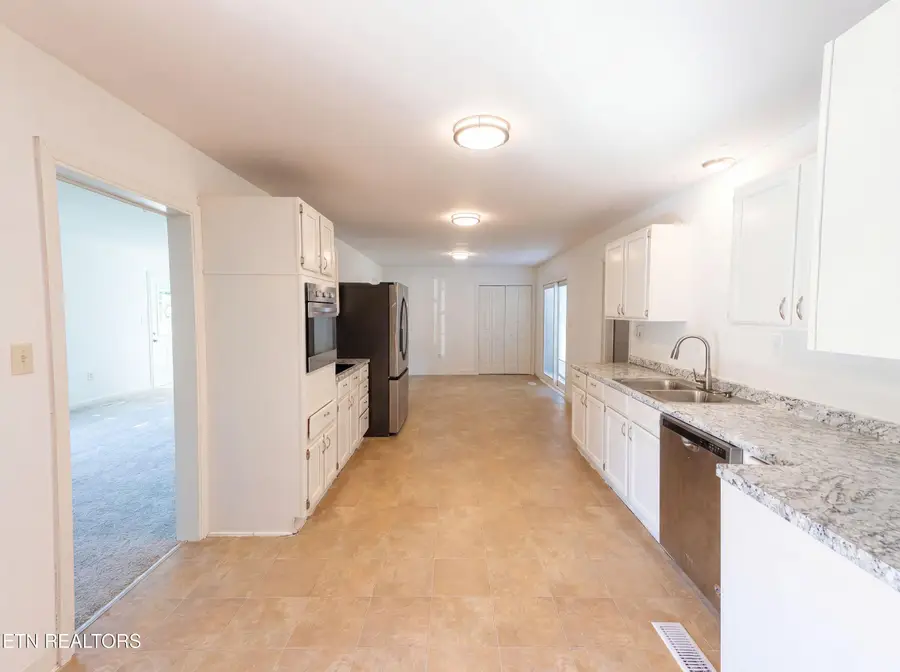 2205 Adair Drive, Knoxville, TN 37918 - #2