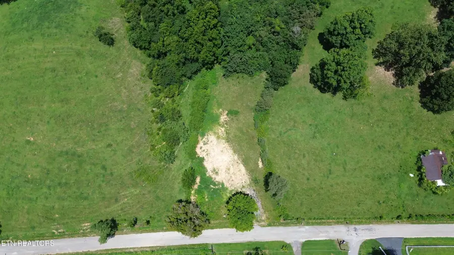 741 Wilson Hale Rd, Morristown, TN 37813 - #2