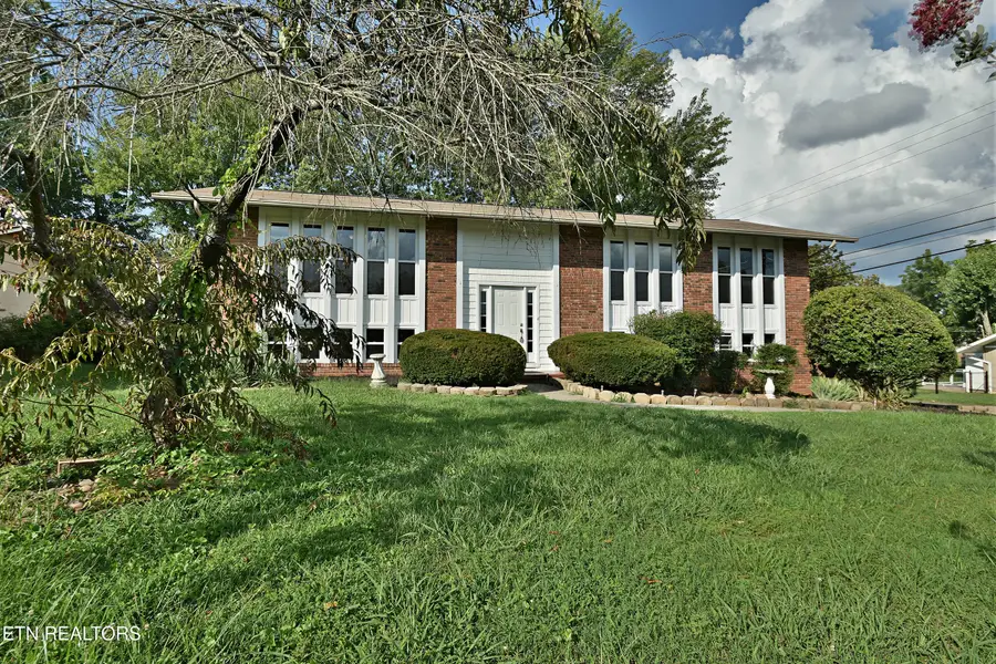 7704 Whitcomb Rd, Powell, TN 37849 - #3