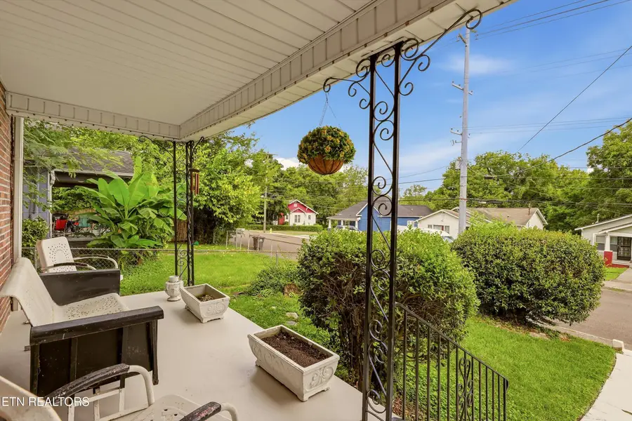 3910 Ivy Ave, Knoxville, TN 37914 - #3