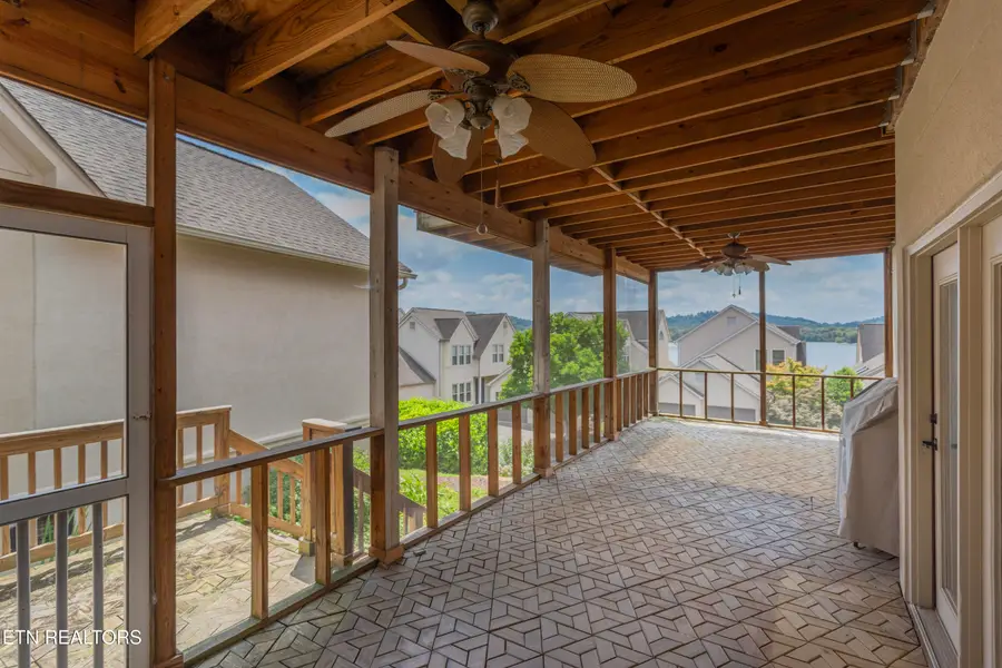 3445 Commodore Point, Knoxville, TN 37922 - #3