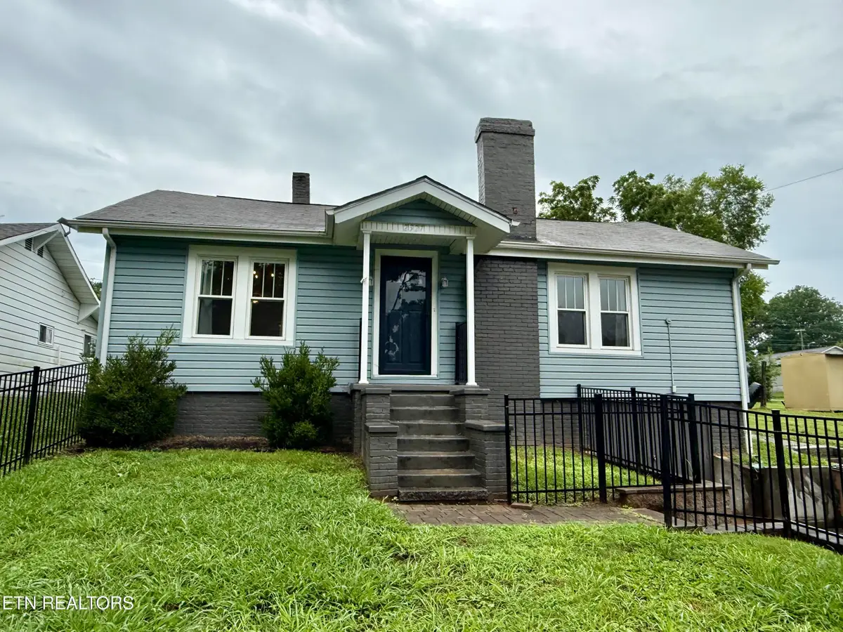 2327 Cedar Lane, Knoxville, TN 37918 - #1