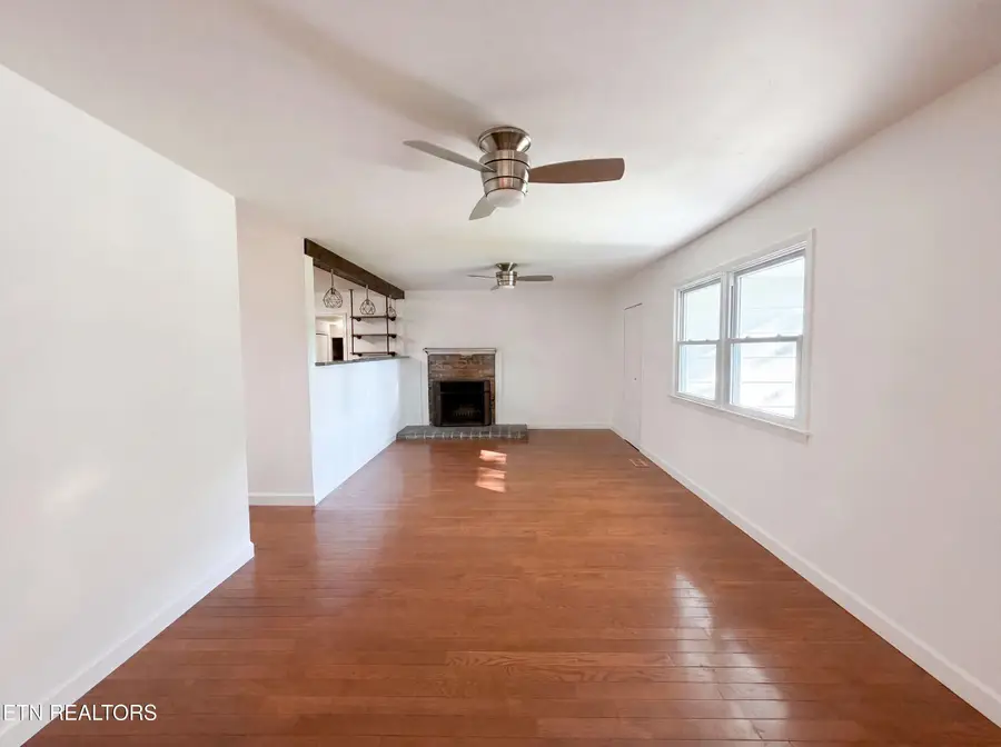 1017 Morrell Rd, Knoxville, TN 37919 - #3