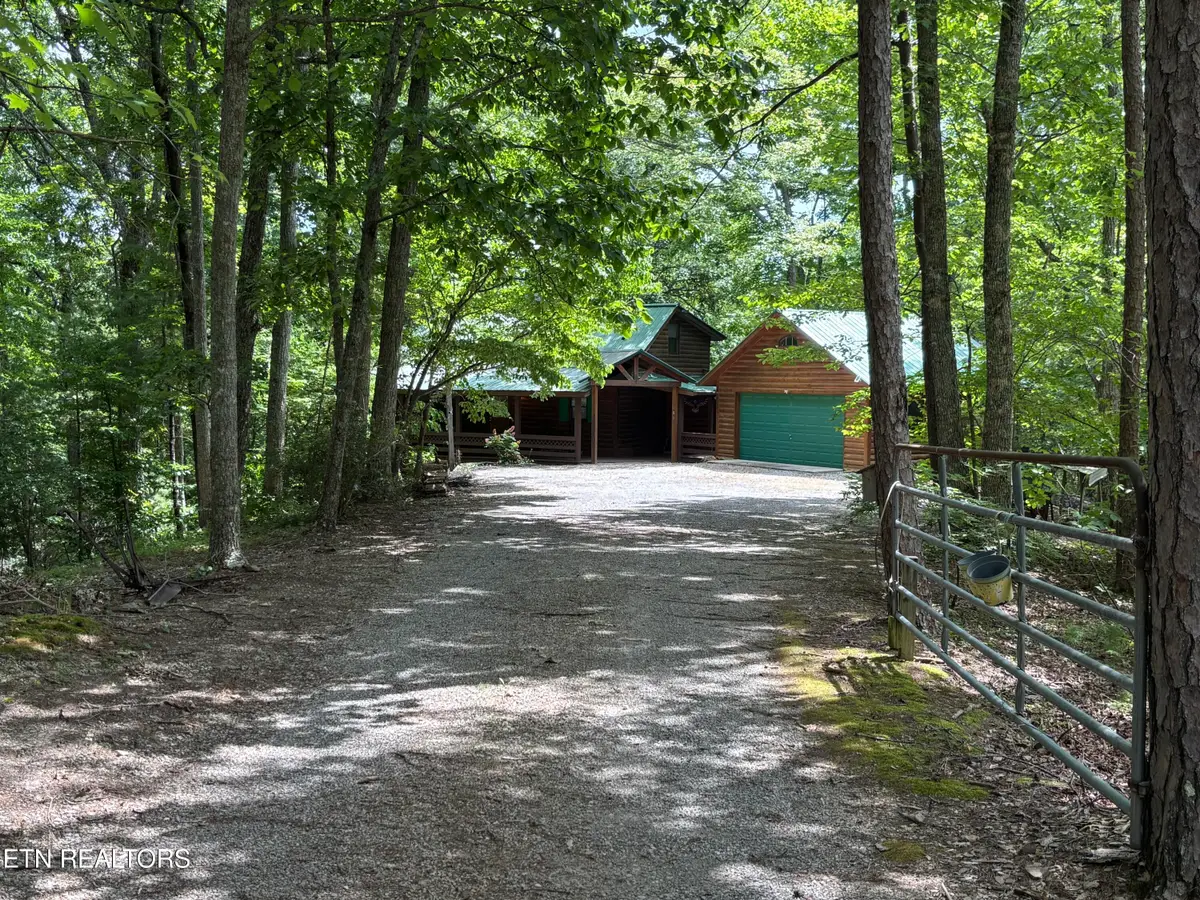 680 Old Furnace Rd, Tellico Plains, TN 37385 - #1
