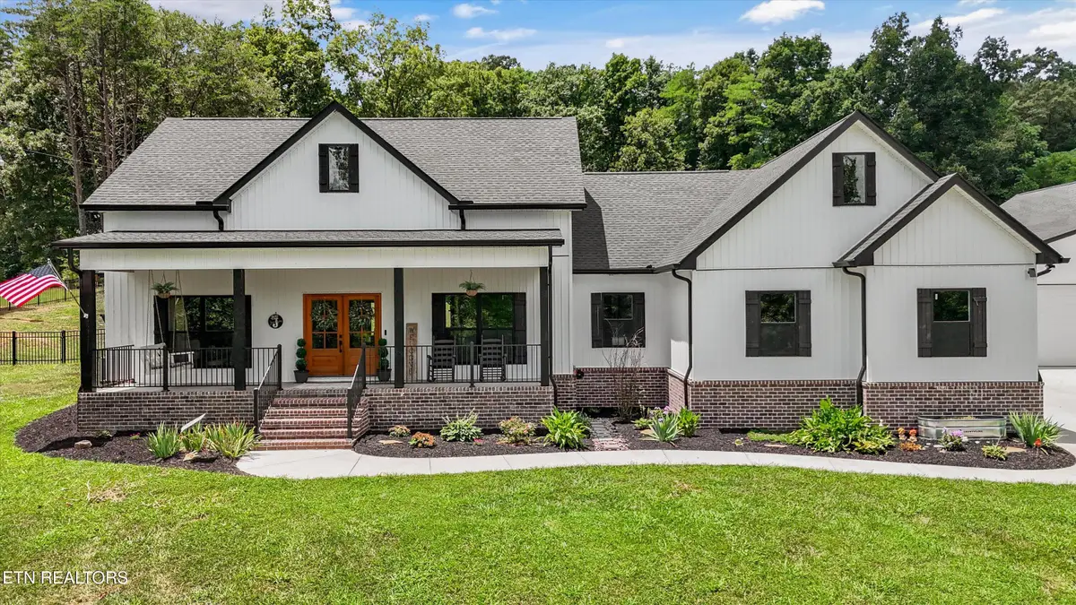 4368 Vinegar Valley Rd, Friendsville, TN 37737 - #1