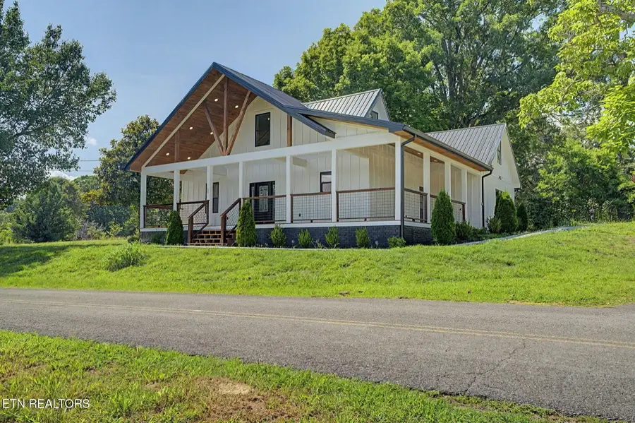 1545 Slover Springs Rd, Dandridge, TN 37725 - #3