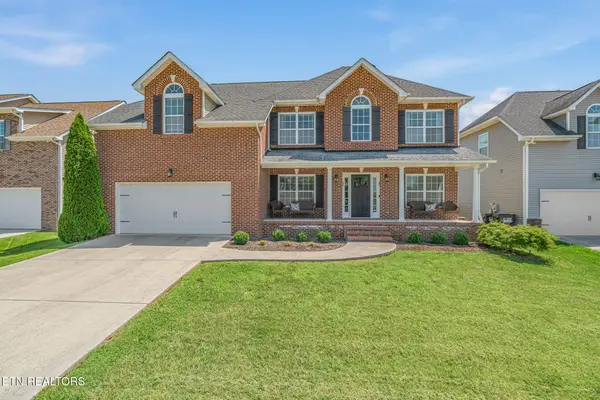 2530 Sparkling Star Lane, Knoxville, TN 37931