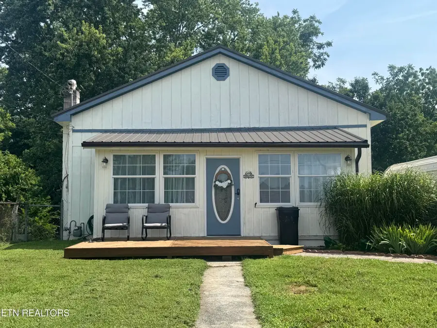 430 Browder Circle, Oliver Springs, TN 37840 - #3