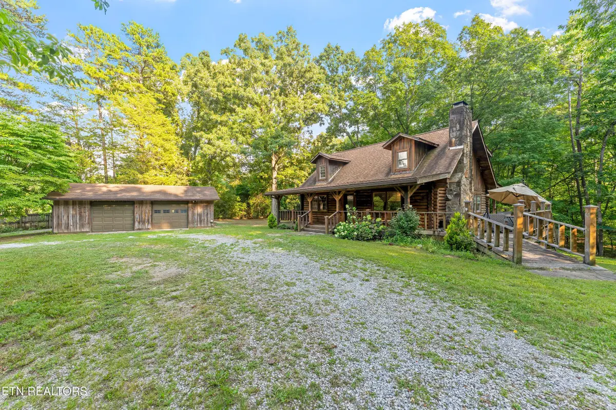 9809 Fairview Rd, Lenoir City, TN 37772 - #1