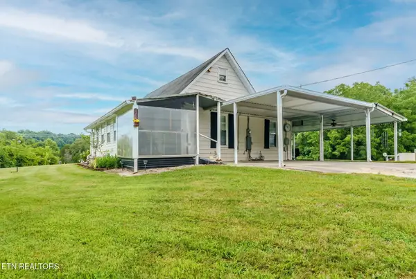 1208 Bales Rd, Knoxville, TN 37914
