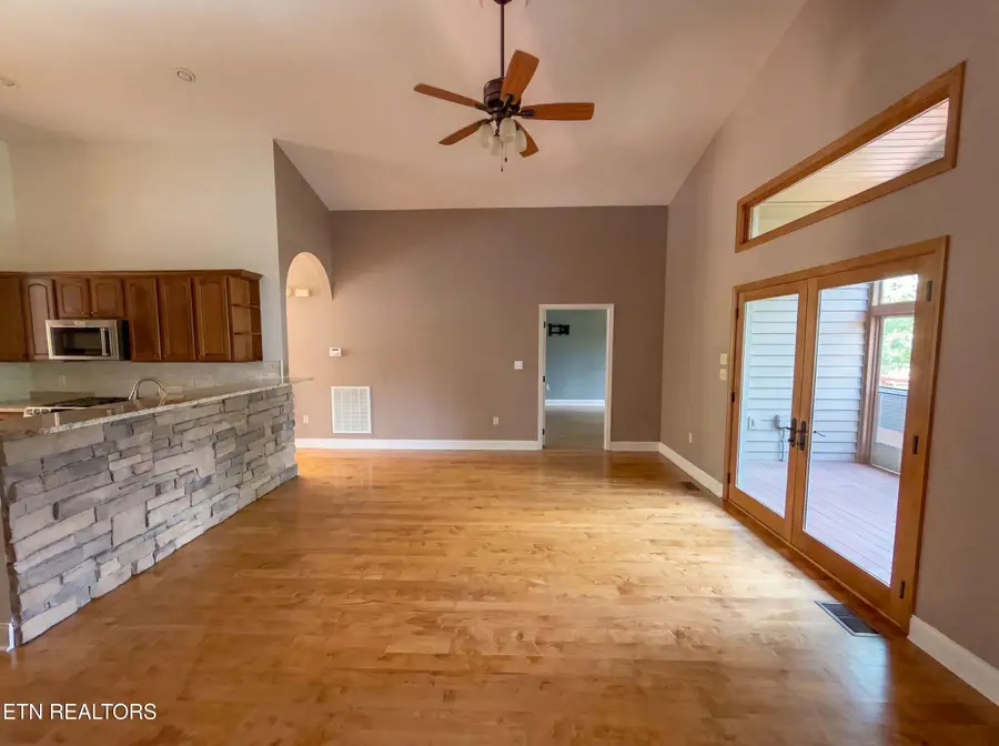 630 Rockhouse Rd, Kodak, TN 37764 - #3
