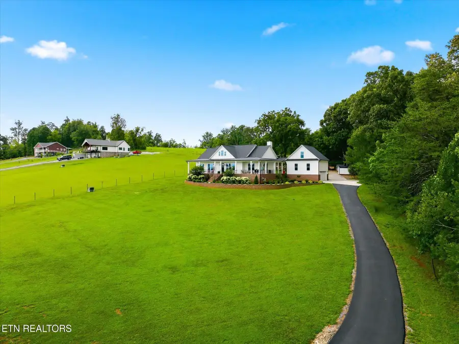 3817 Peterson Rd, Greenback, TN 37742 - #3