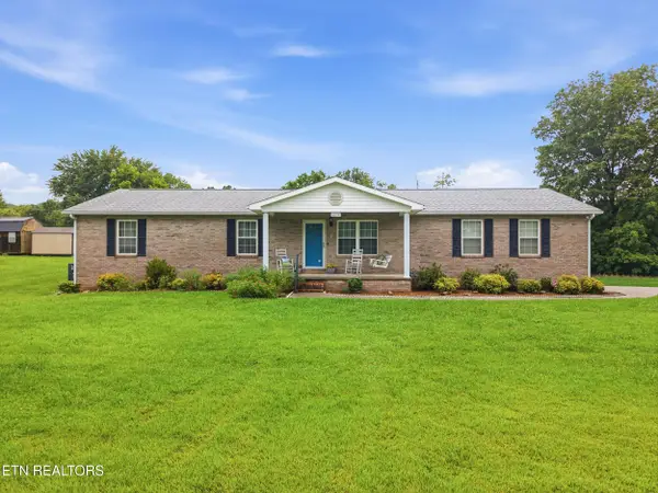 6804 Mundal Rd, Knoxville, TN 37918