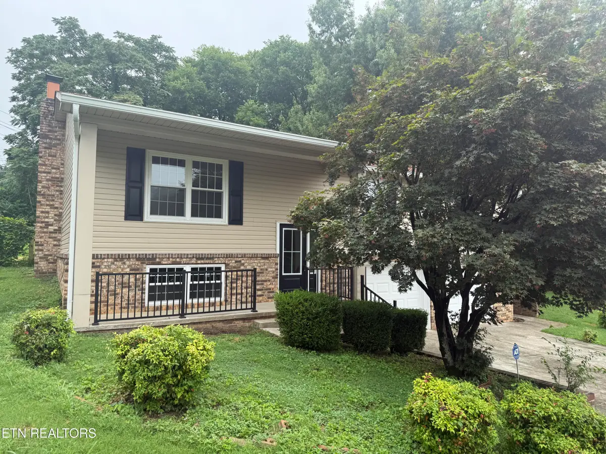 2028 Wayne Circle, Maryville, TN 37804 - #1