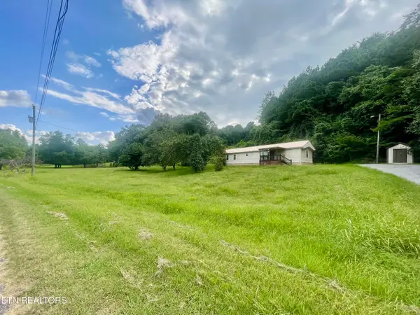 488 County Road 607, Athens, TN 37303