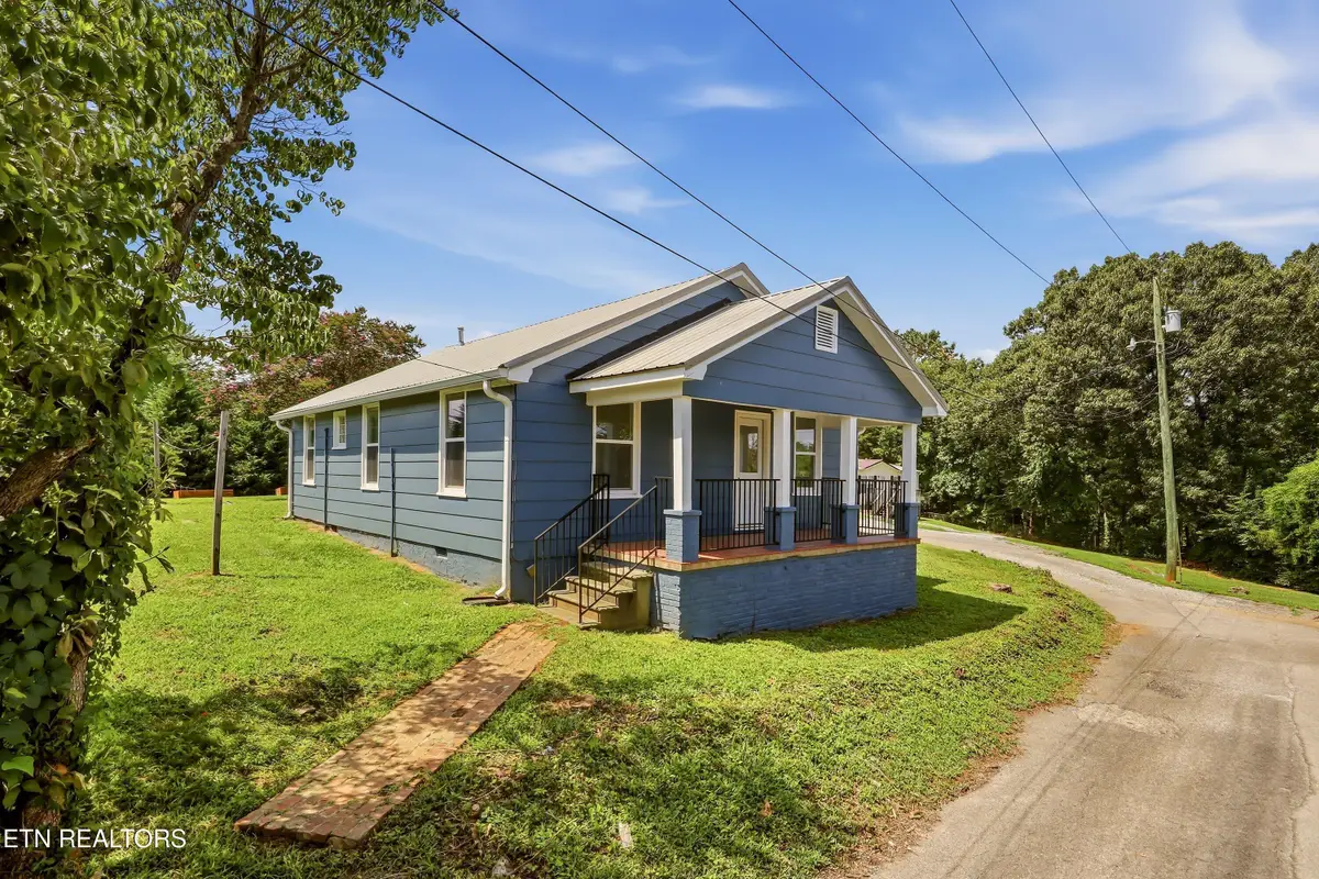 507 Pine Top St, Loudon, TN 37774 - #1
