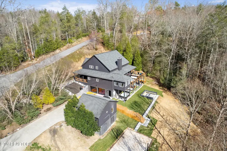 2210 Woodcock Tr, Sevierville, TN 37876 - #3
