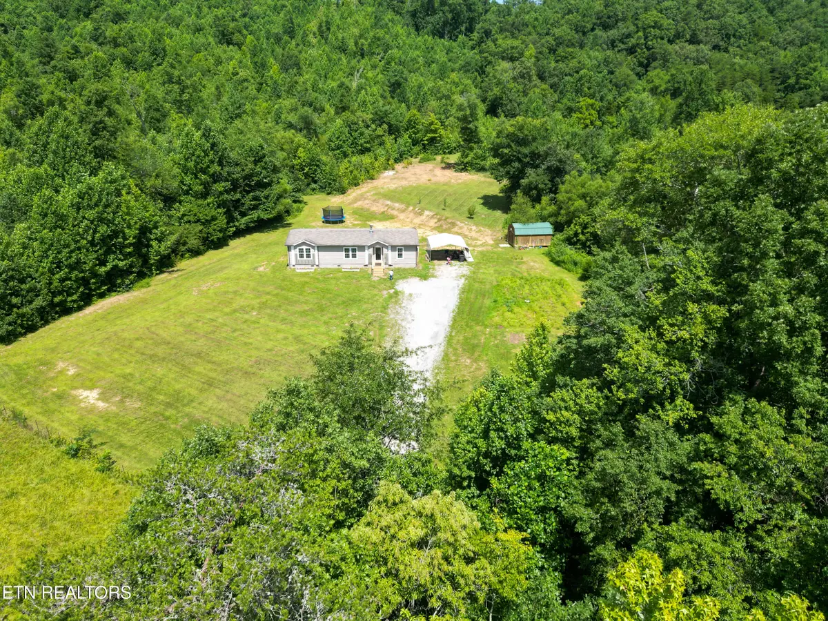 826 Sweetwater Rd, Philadelphia, TN 37846 - #1