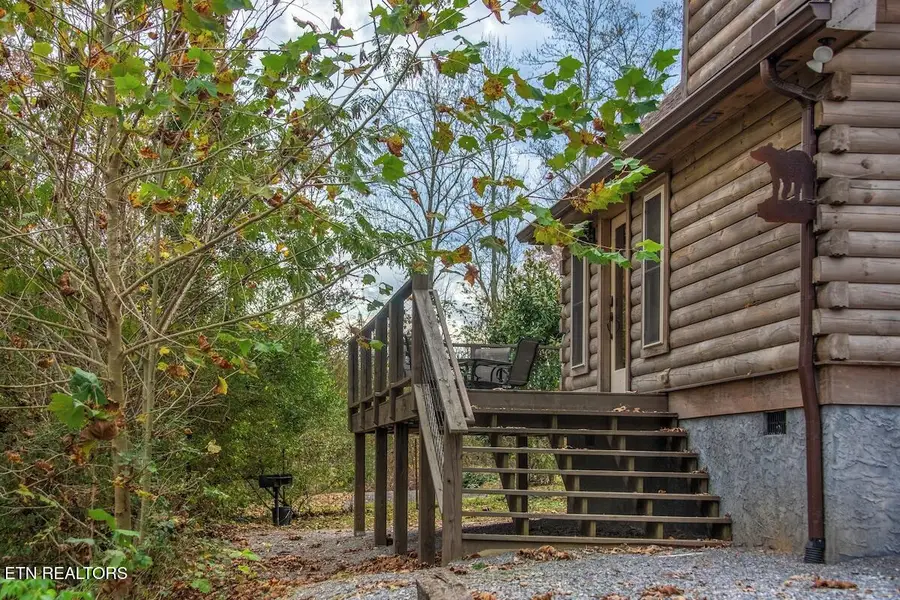 820 Crest View Drive, Gatlinburg, TN 37738 - #2