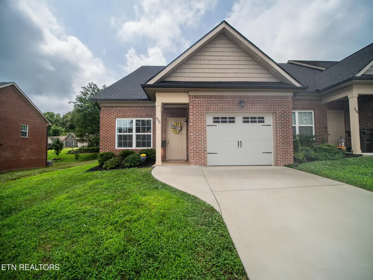 496 Jacksonian Way, Lenoir City, TN 37772 - #1