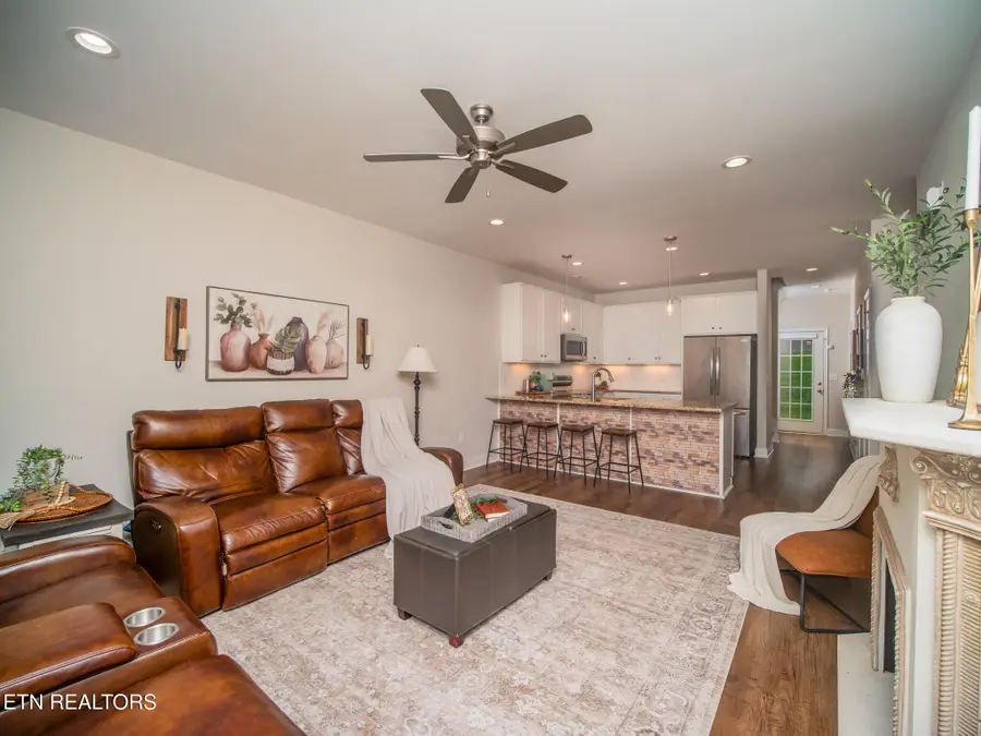 496 Jacksonian Way, Lenoir City, TN 37772 - #3