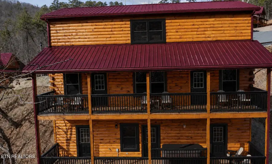 1523 Rainbow Ridge Way, Sevierville, TN 37862 - #2