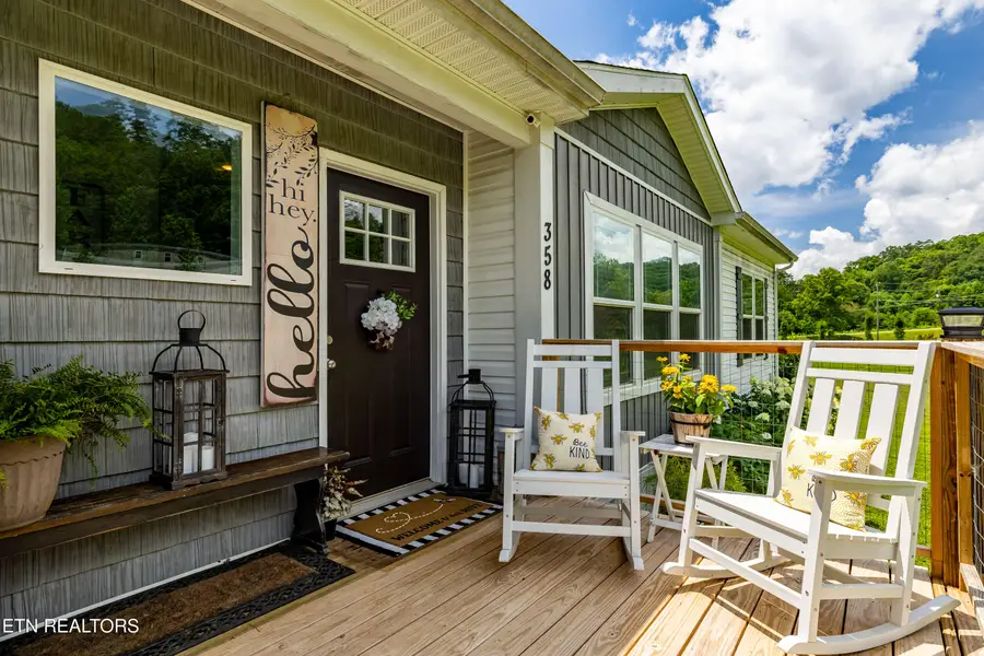 358 Webb Rd, Townsend, TN 37882 - #2