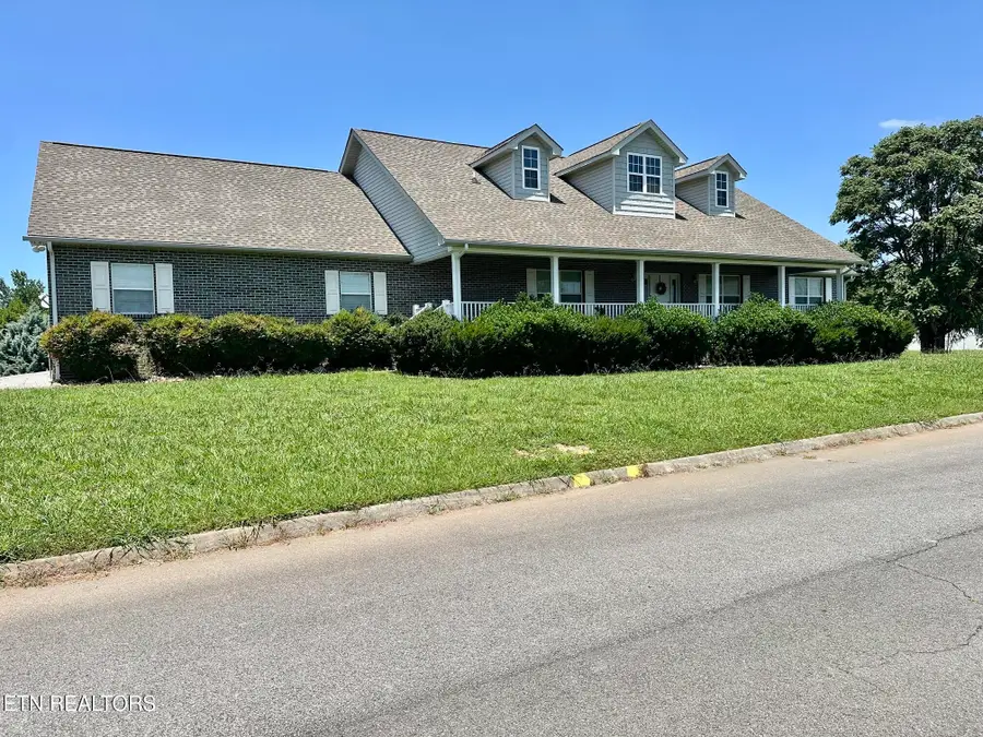 1220 Whaleys Overlook, Kodak, TN 37764 - #3