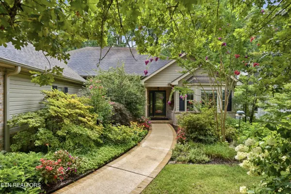 114 Oostanali Way, Loudon, TN 37774