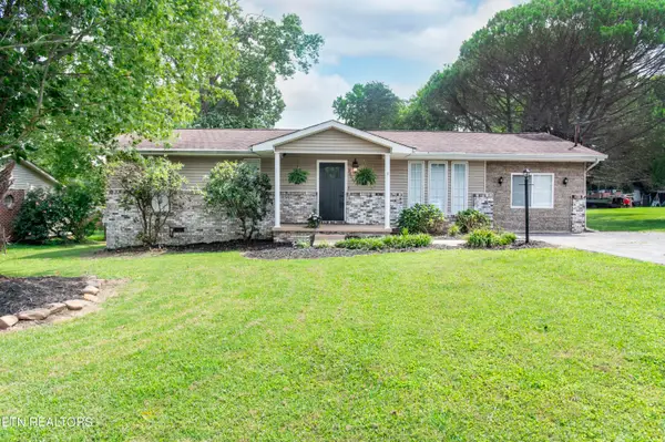 3200 Cross Valley Rd, Knoxville, TN 37917