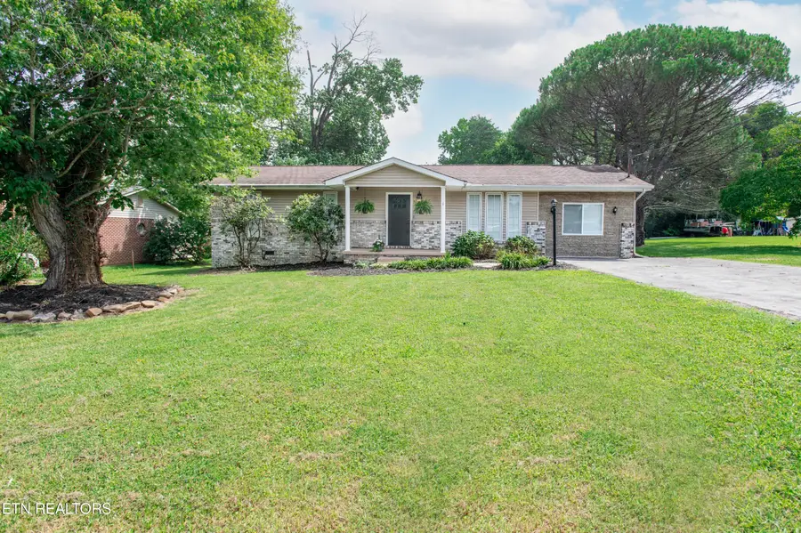 3200 Cross Valley Rd, Knoxville, TN 37917 - #2